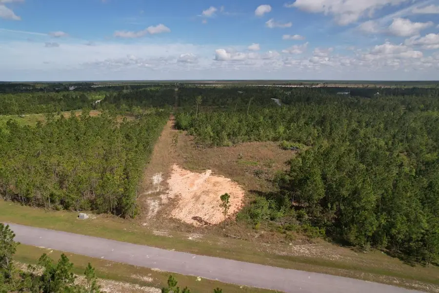 105 Torrey Pine Trl, Wewahitchka, FL 32465 - Image #2