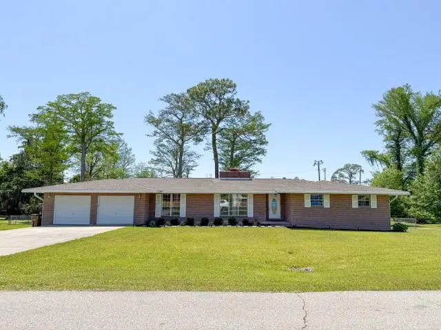 1004 Marvin Ave, Port Saint Joe, FL 32456 - Image #2