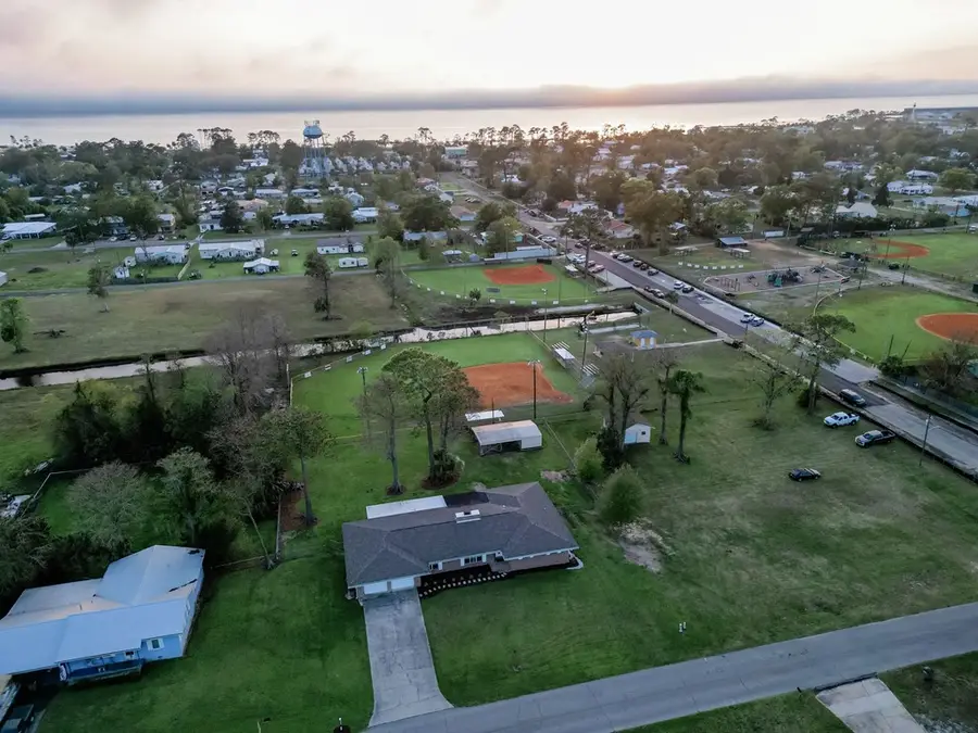 1004 Marvin Ave, Port Saint Joe, FL 32456 - Image #3