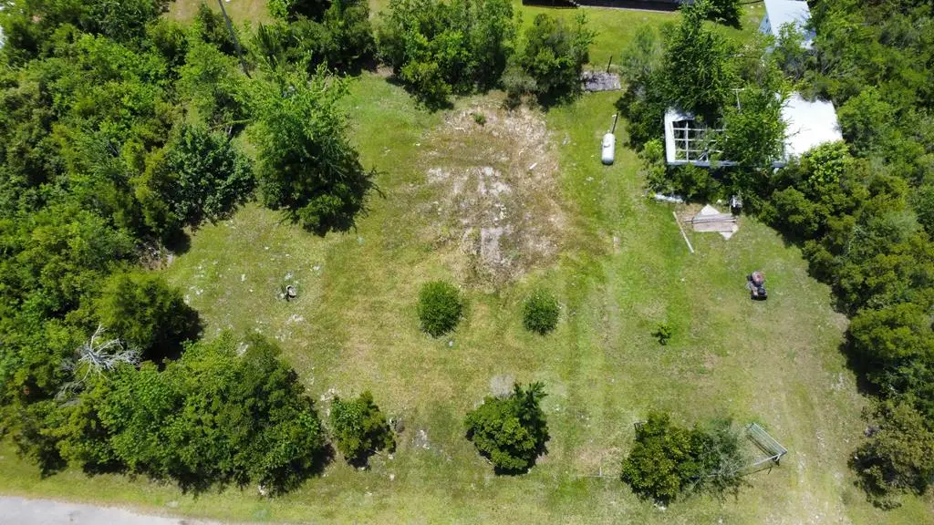 181 Marshall Ln, Wewahitchka, FL 32465 - Image #1