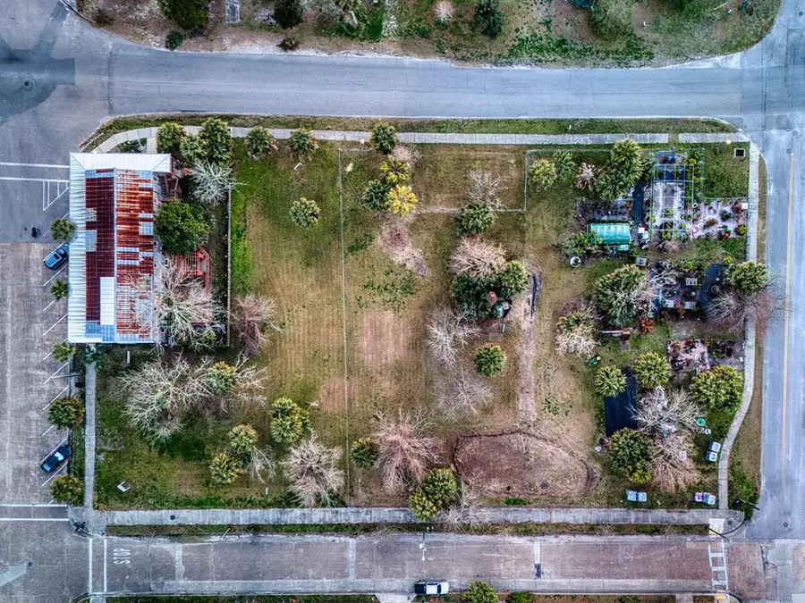 30 Ave G, Apalachicola, FL 32320 - Image #2