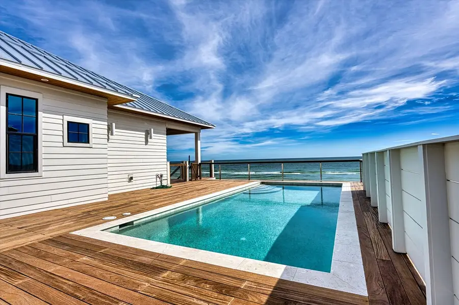 424 E Gorrie Dr, Saint George Island, FL 32328 - Image #2