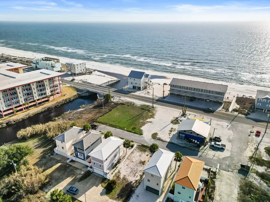 830 Oleander Ave, Mexico Beach, FL 32456 - Image #2