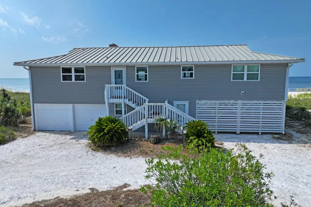 872 E Gorrie Dr, Saint George Island, FL 32328 - Image #1