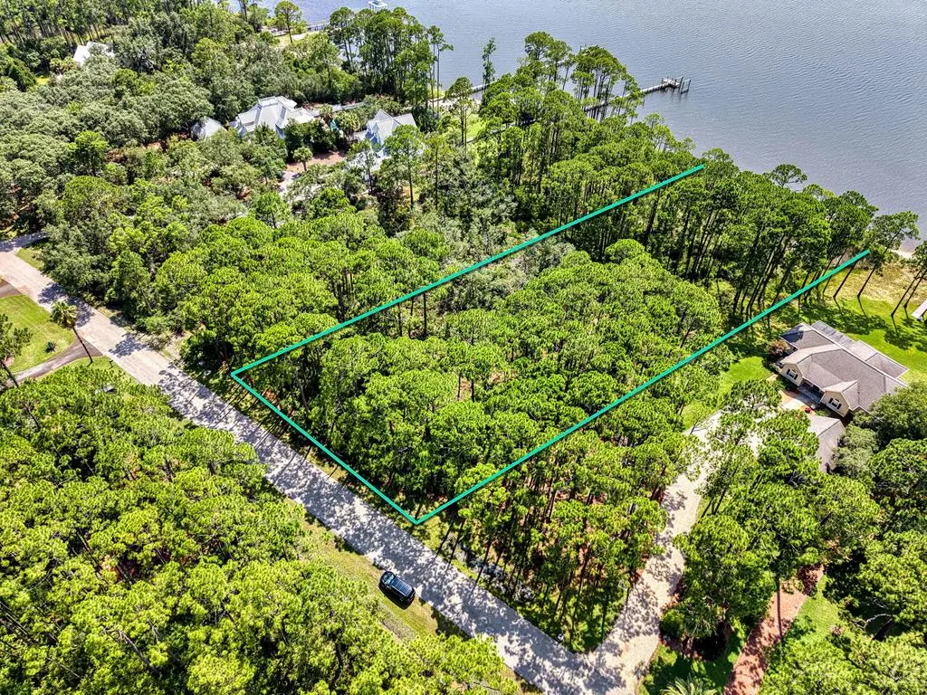 273 Magnolia Bay Dr, Eastpoint, FL 32328 - Image #1