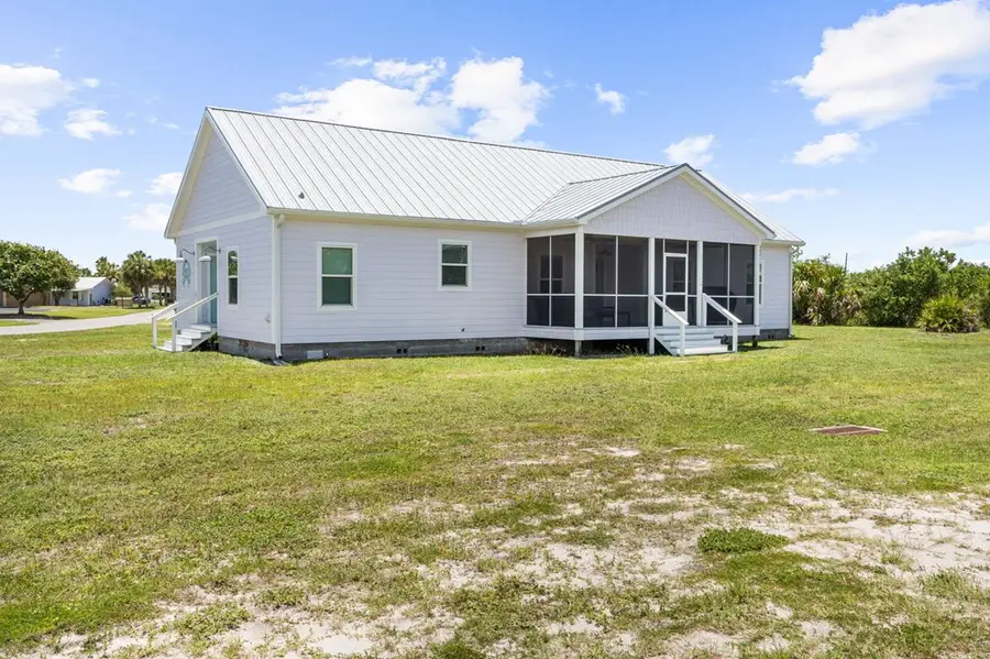 1113 15th St, Mexico Beach, FL 32456 - Image #2