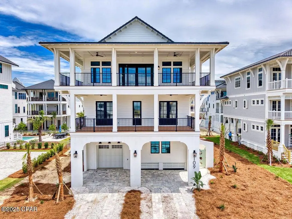 109 Dunes Dr, Mexico Beach, FL 32456 - Image #1