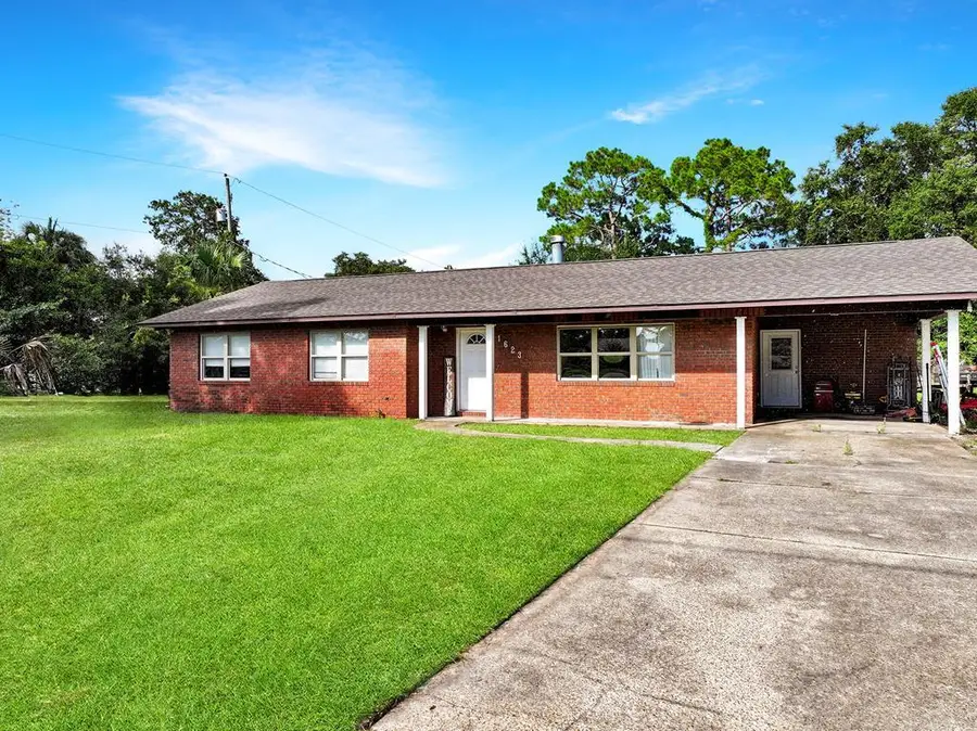 1623 Monument Ave, Port Saint Joe, FL 32456 - Image #2