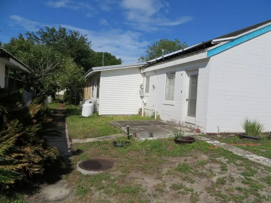 13-6 Parker Ave, Lanark Village, FL 32322 - Image #3