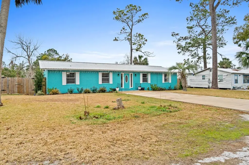 328 Ave C, Port Saint Joe, FL 32456 - Image #1