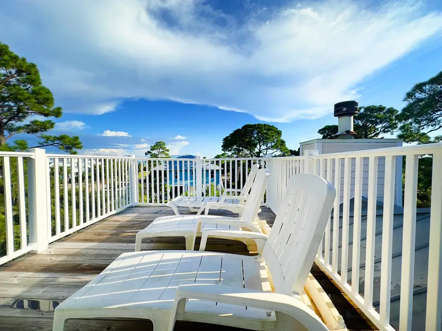 147 Florida Ave, Port Saint Joe, FL 32456 - #3