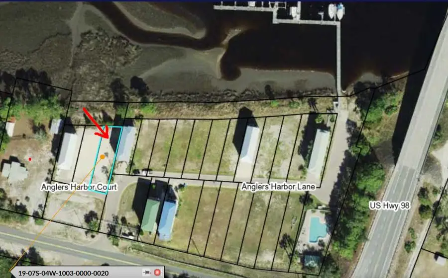 105 Anglers Harbor Ct, Carrabelle, FL 32322 - Image #2
