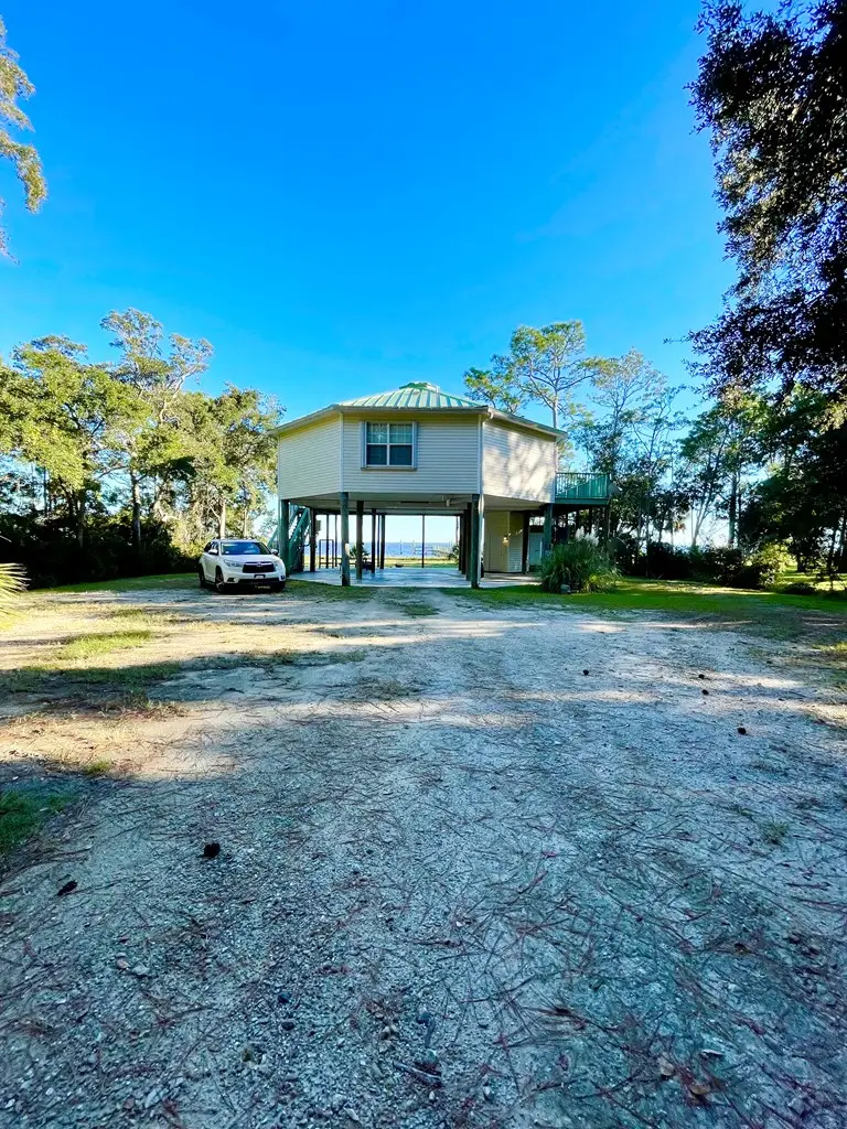2634 Hwy 98 E, Carrabelle, FL 32322 - Image #2