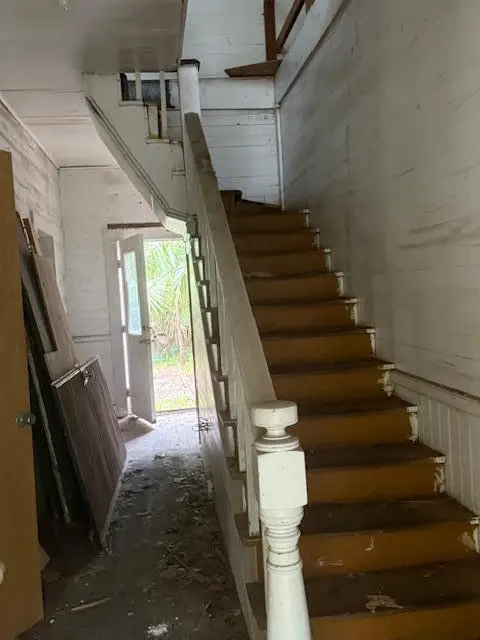 179 6th St, Apalachicola, FL 32320 - Image #2