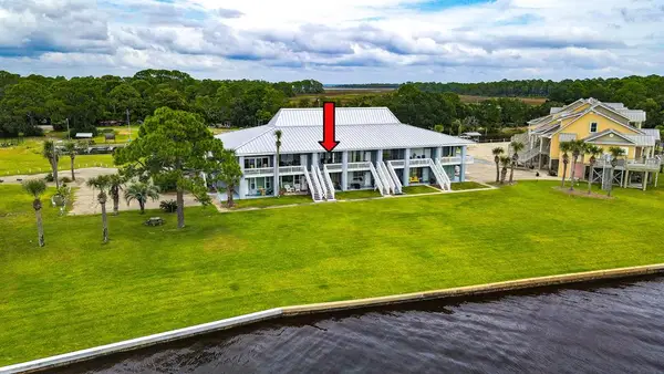 19 F12 Mashes Sands Rd, Ochlockonee Bay, FL 32346