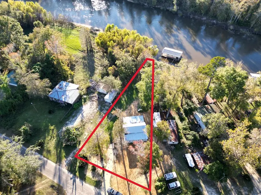 391 Byrd Parker Dr, Wewahitchka, FL 32465 - #3