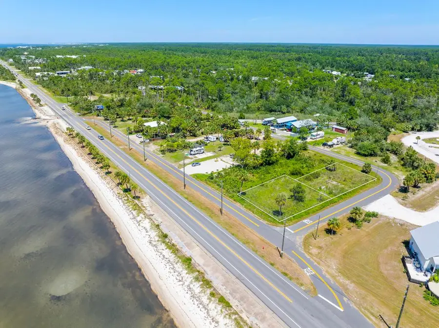 2411 Victoria Ave, Port Saint Joe, FL 32456 - Image #2