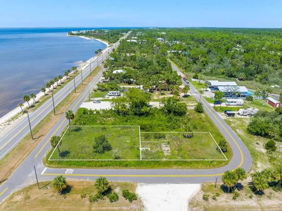 2411 Victoria Ave, Port Saint Joe, FL 32456 - Image #3