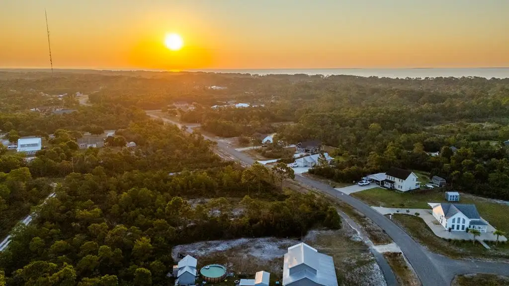 267 Ridgecrest Pkwy, Eastpoint, FL 32328 - Image #1