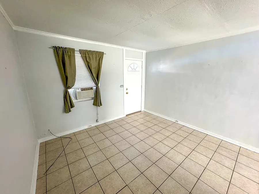 46 Carlton Ave #4, Lanark Village, FL 32323 - Image #3