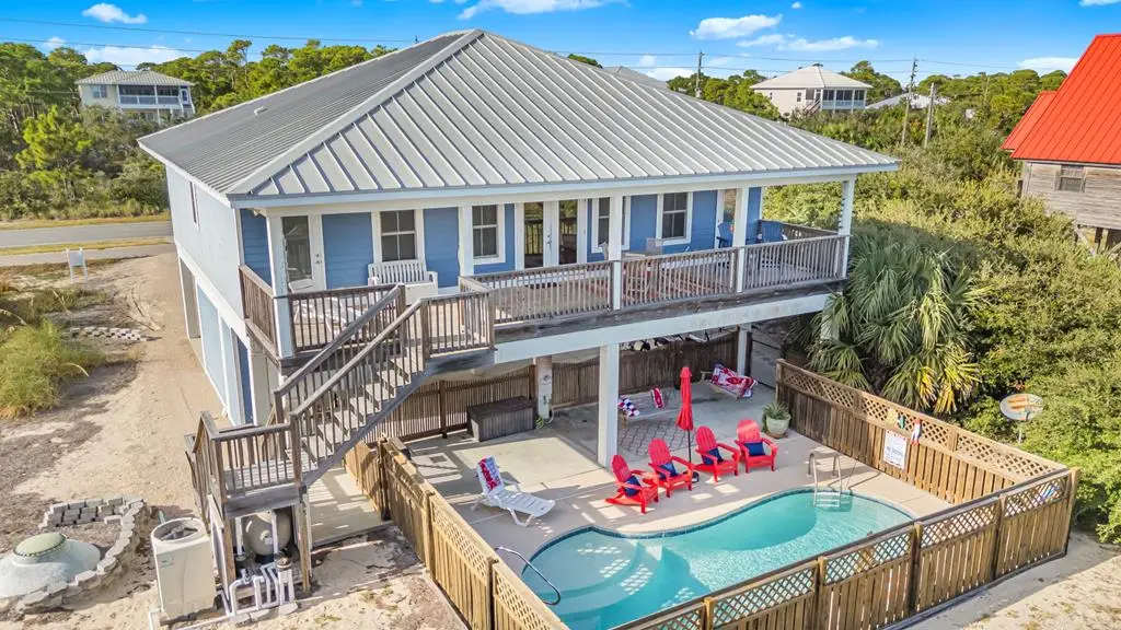 1024 W Gulf Beach Dr, Saint George Island, FL 32328 - Image #1