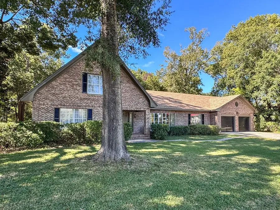 22 12th St, Apalachicola, FL 32320 - Image #2