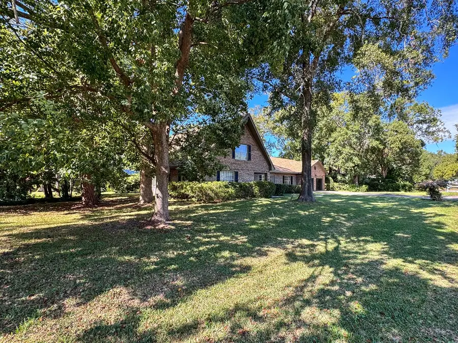 22 12th St, Apalachicola, FL 32320 - Image #3