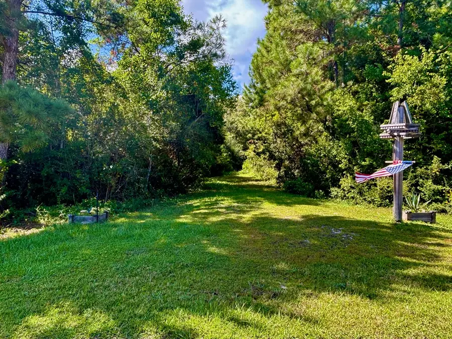 6641 Farm Rd, Wewahitchka, FL 32465 - Image #2