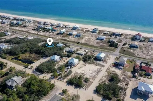 449 W Gulf Beach Dr, Saint George Island, FL 32328 - Image #2