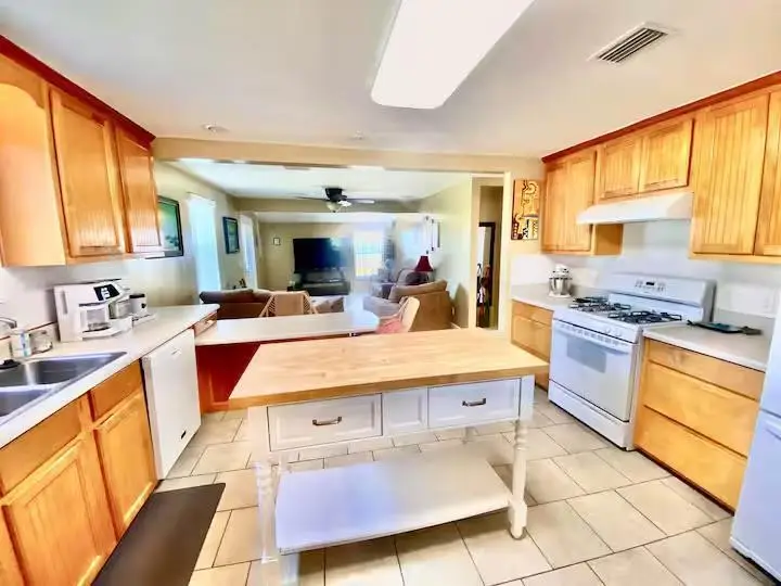 7512 Alabama Ave, Port Saint Joe, FL 32456 - Image #2