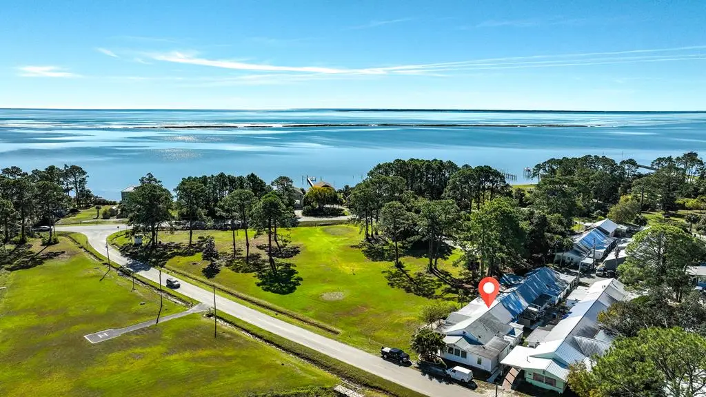 52-6 Parker Ave, Carrabelle, FL 32323 - Image #1
