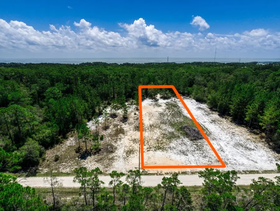 1111 Ne Ave I, Carrabelle, FL 32322 - #3