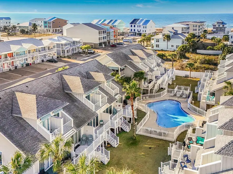 100 38th St #C, Mexico Beach, FL 32456 - Image #3