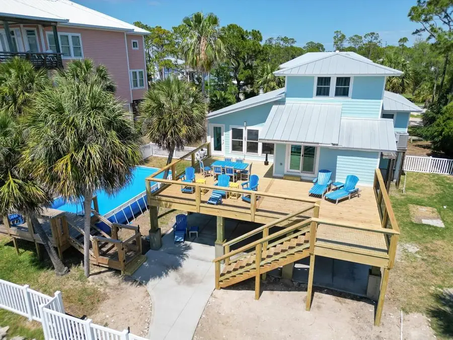 509 W Sawyer St, Saint George Island, FL 32328 - Image #2