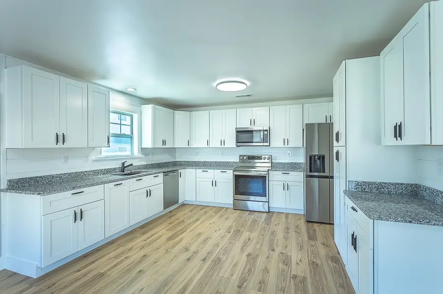 148 20th Ave, Apalachicola, FL 32320 - Image #3