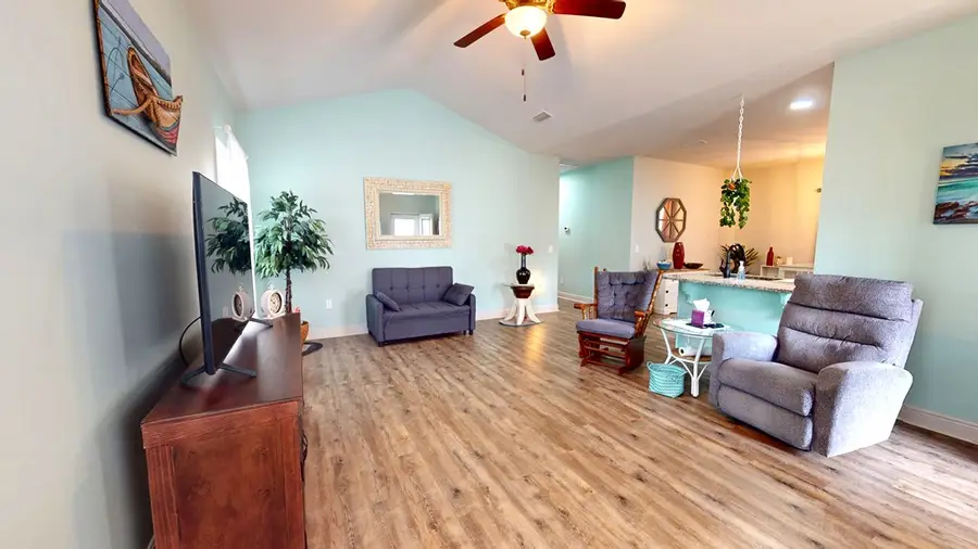 105 Saunders Cir, Port Saint Joe, FL 32456 - #3