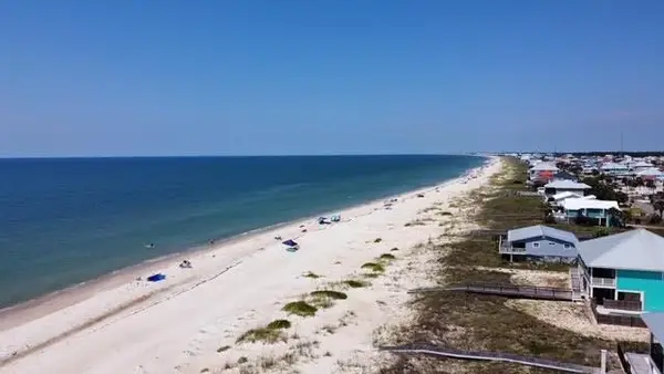 1032 E Gorrie Dr, St. George Island, FL 32328