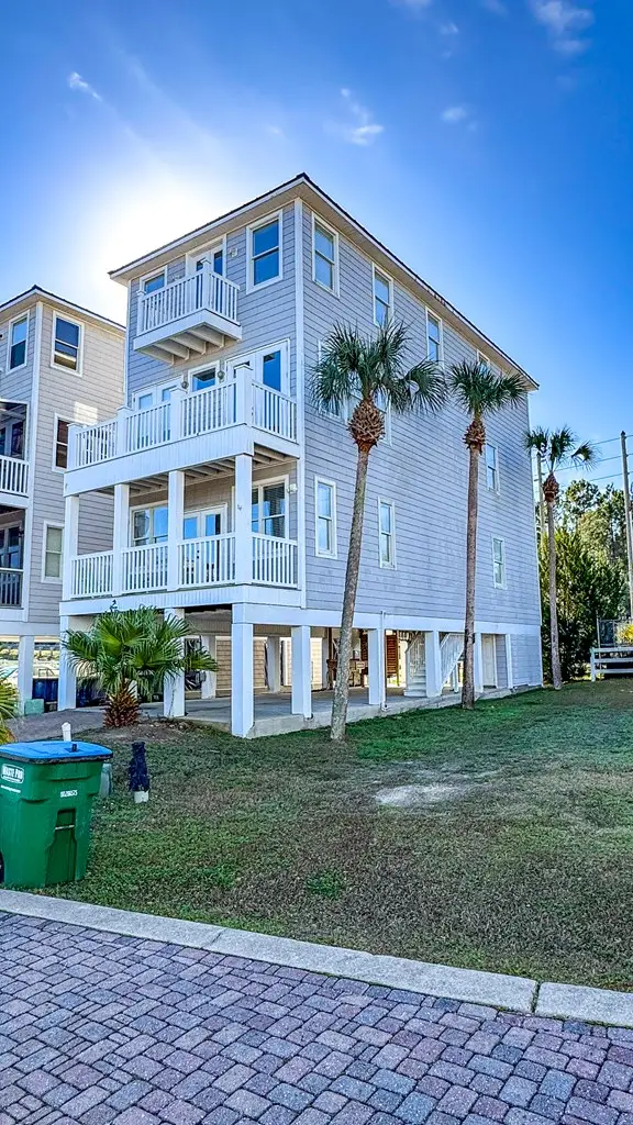 110 Anglers Harbor Ln, Carrabelle, FL 32322 - Image #2