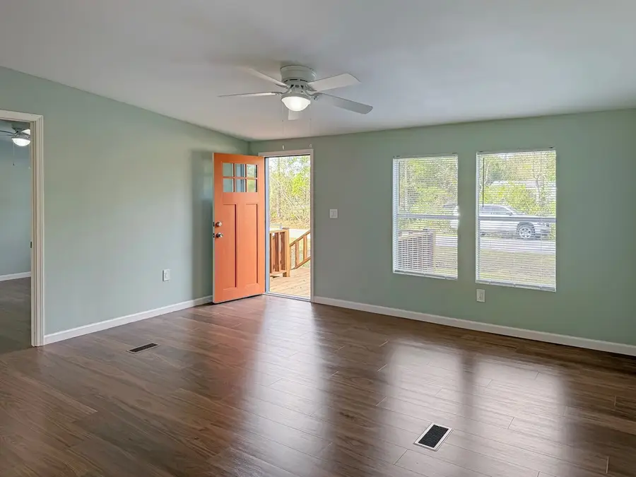 128 Dogwood Ave, Wewahitchka, FL 32465 - Image #2