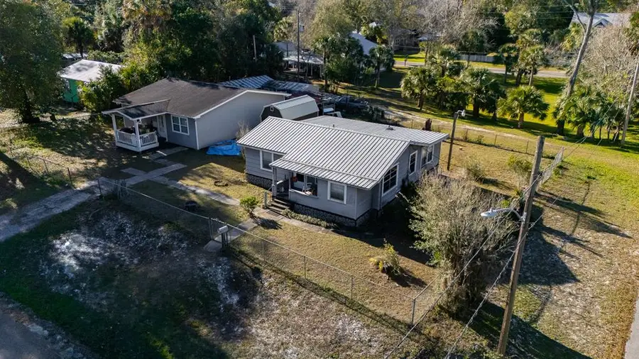 214 4th St, Apalachicola, FL 32320 - #3