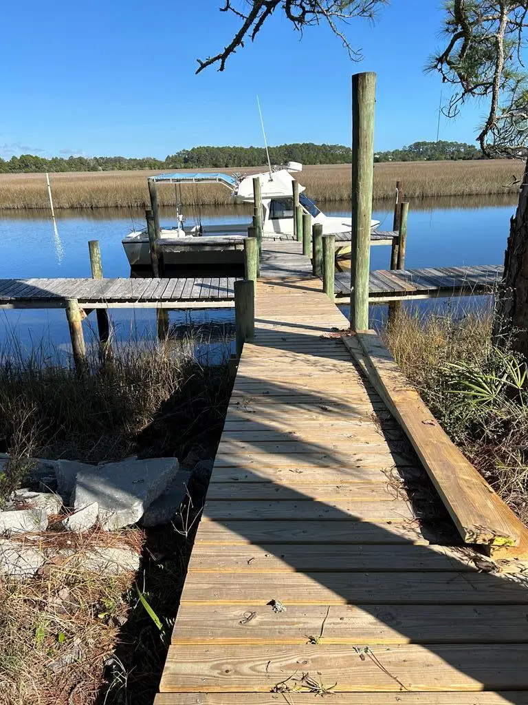 1562 Carraway Ct, Carrabelle, FL 32322 - Image #3