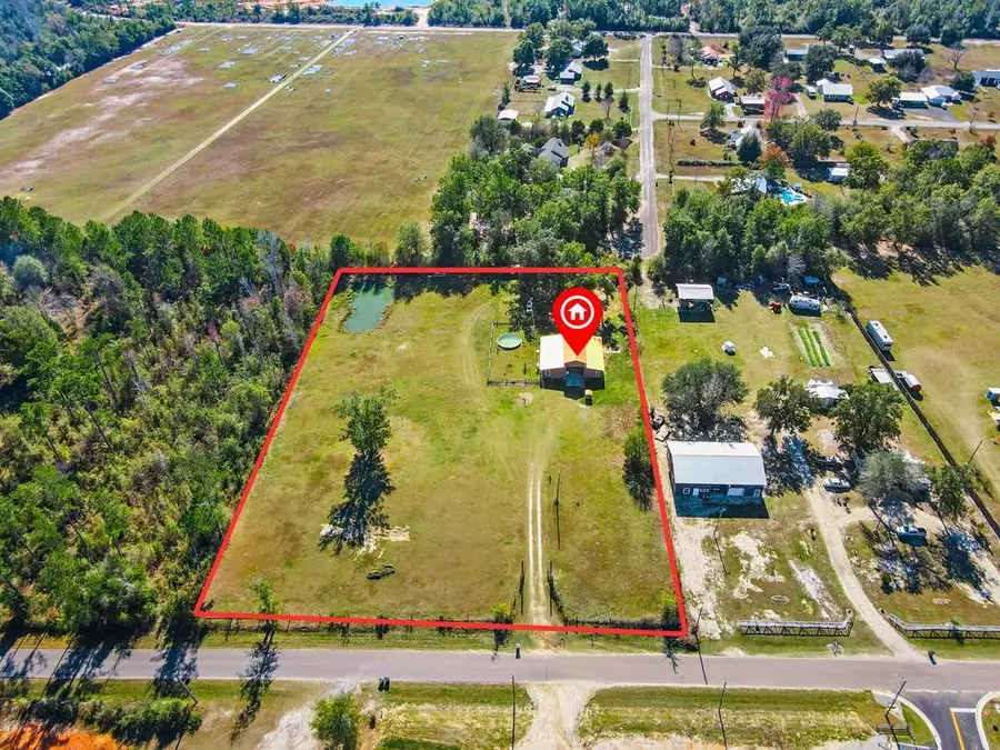 260 Our Town Rd, Wewahitchka, FL 32465 - Image #3