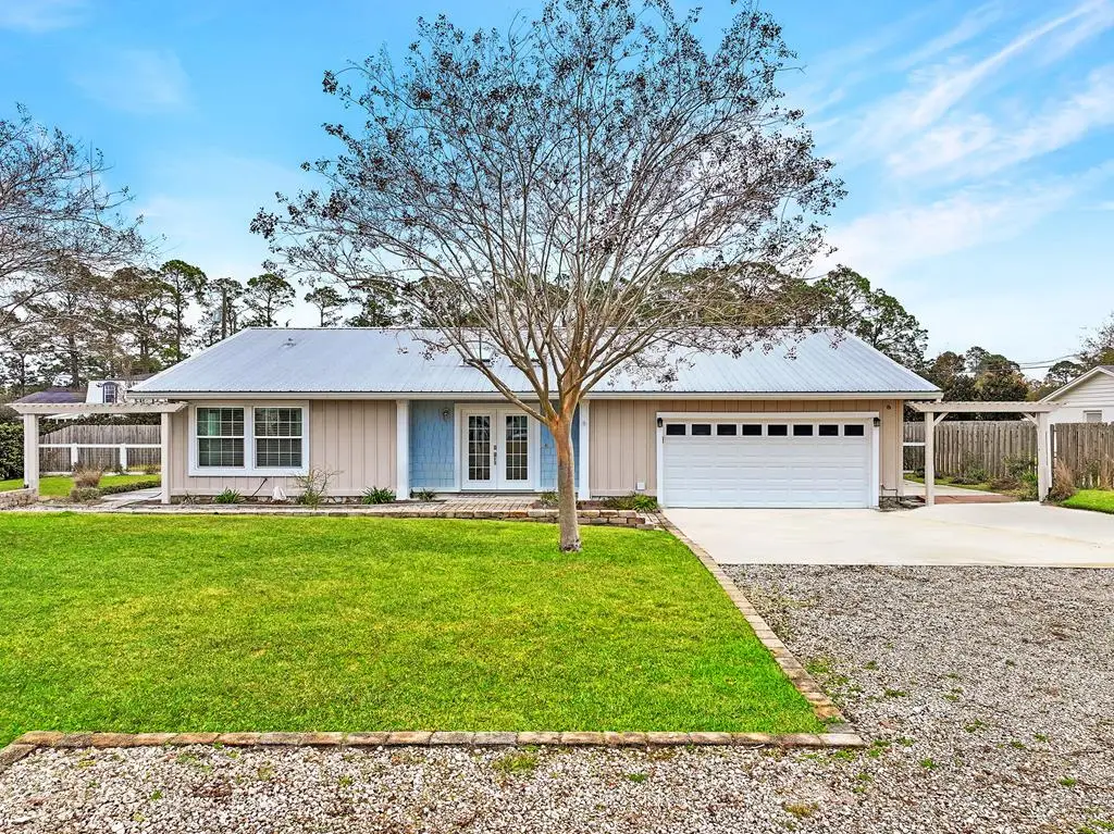 103 Mimosa Ave, Port Saint Joe, FL 32456 - #1