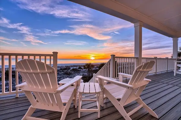 106 25th St, Mexico Beach, FL 32456