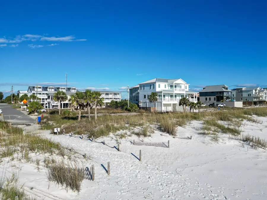 107 26th St, Mexico Beach, FL 32456 - #2