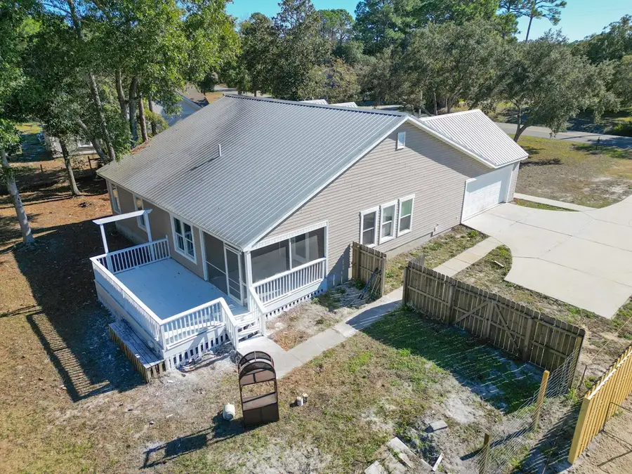 119 Old Ferry Dock Rd, Eastpoint, FL 32328 - Image #2