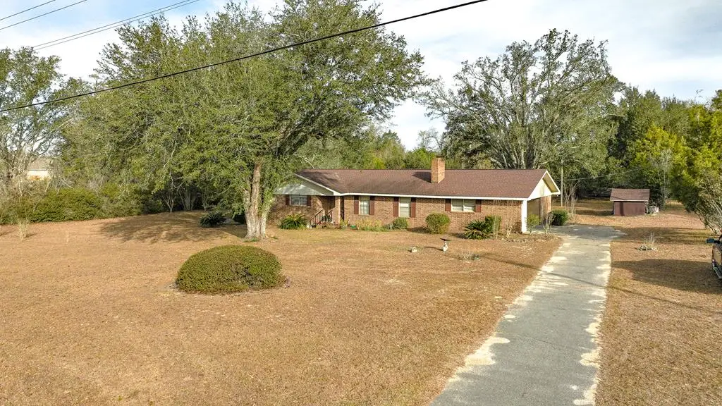 18799 NE Roy Golden Rd, Blountstown, FL 32424 - Image #1