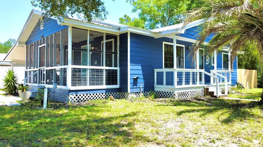 607 Three Rivers Rd, Carrabelle, FL 32322 - #3