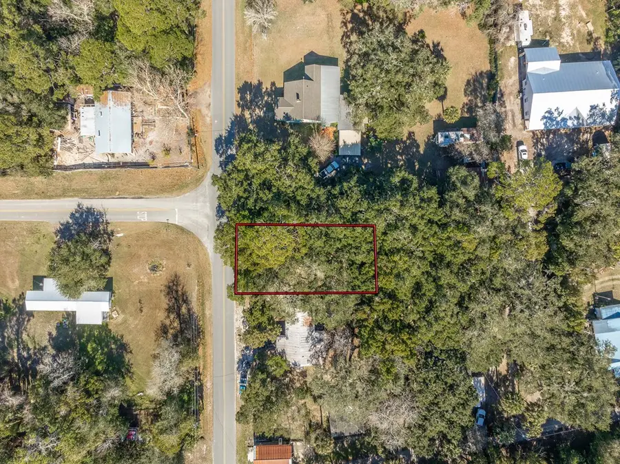 31 Jackie Whitehurst St, Apalachicola, FL 32320 - #2