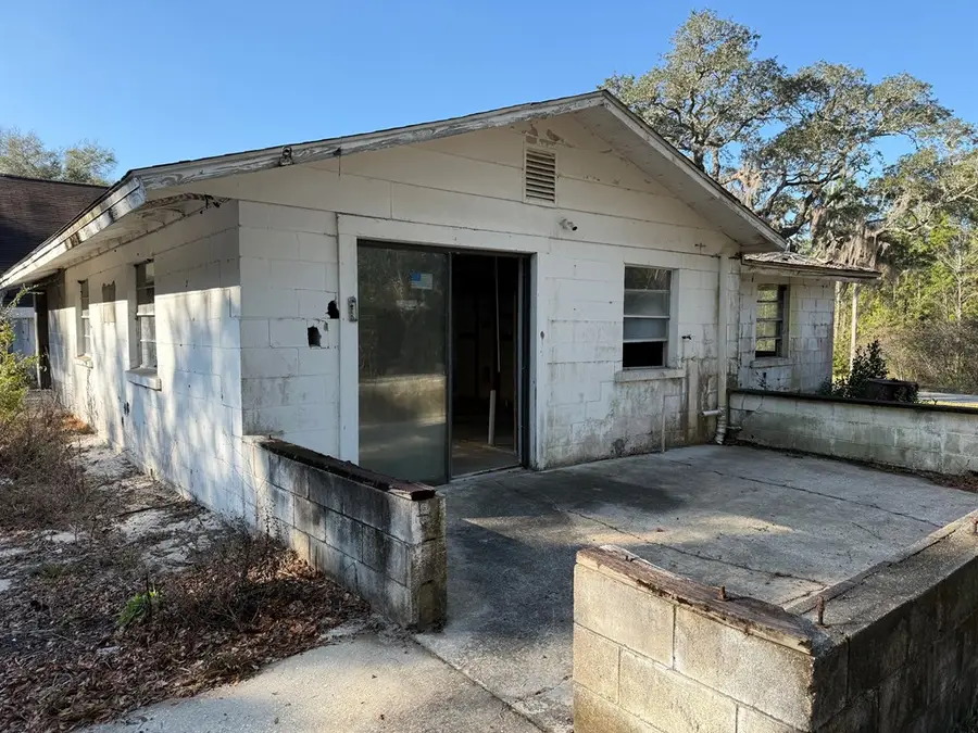 110 Se 10th St, Carrabelle, FL 32322 - Image #2